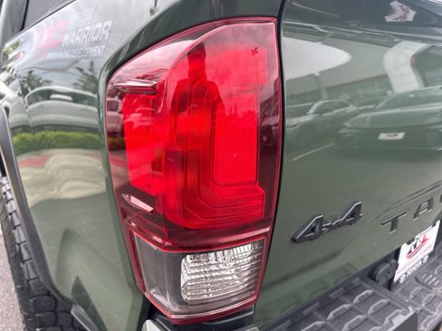 Used 2021 Toyota Tacoma SR5 w/ Trail Edition AWD/4WD image 10