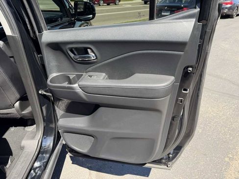 Used 2020 Honda Ridgeline RTL-E image 17