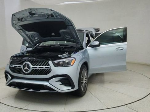 Used 2025 Mercedes-Benz GLE 350 4MATIC image 70