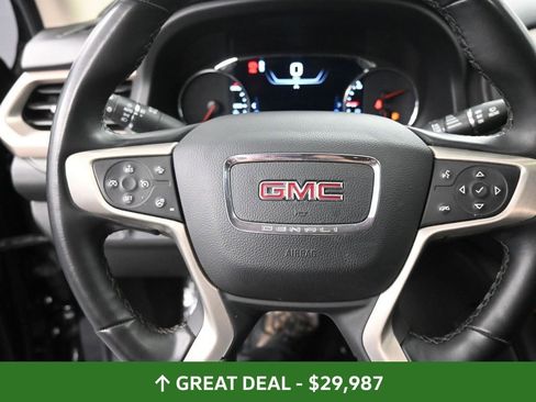 Used 2023 GMC Acadia Denali image 39