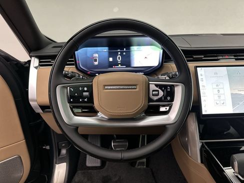 Used 2024 Land Rover Range Rover Long Wheelbase Autobiography AWD/4WD image 19