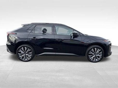 New 2026 Subaru Solterra image 8