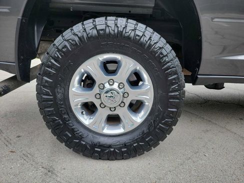 Used 2019 RAM 2500 Big Horn AWD/4WD image 14