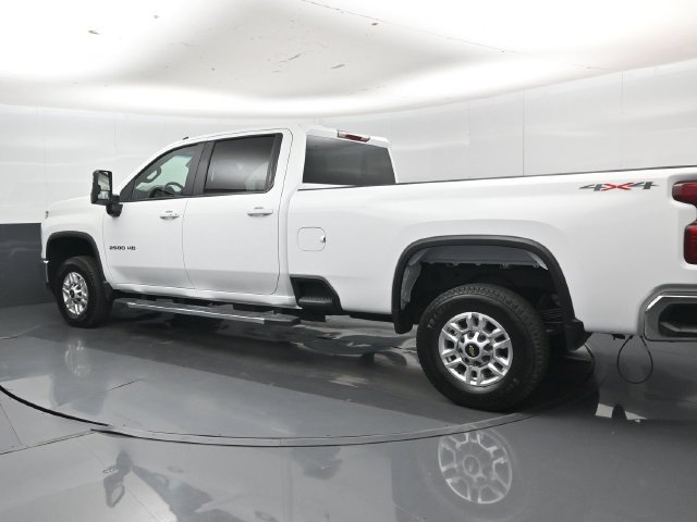 Used 2026 Chevrolet Silverado 2500 LT AWD/4WD image 36