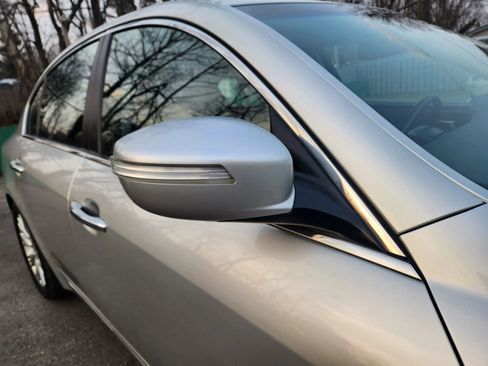 Used 2009 Hyundai Genesis 3.8 w/ Technology Pkg 4 image 7