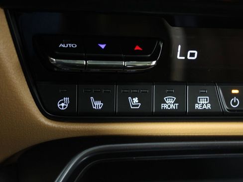 Used 2024 MAZDA CX-90 3.3 Turbo S w/ Premium Plus image 25