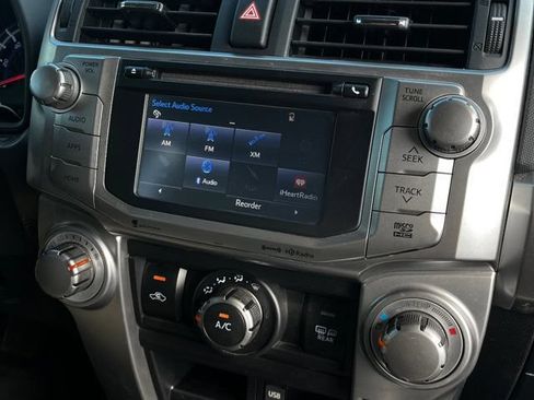 Used 2018 Toyota 4Runner SR5 Premium RWD image 23