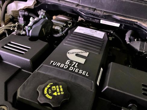 Used 2022 RAM 2500 Big Horn w/ Cold Weather Group AWD/4WD image 32
