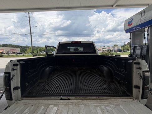 Used 2011 RAM 2500 ST w/ ST Popular Equipment Group RWD image 17