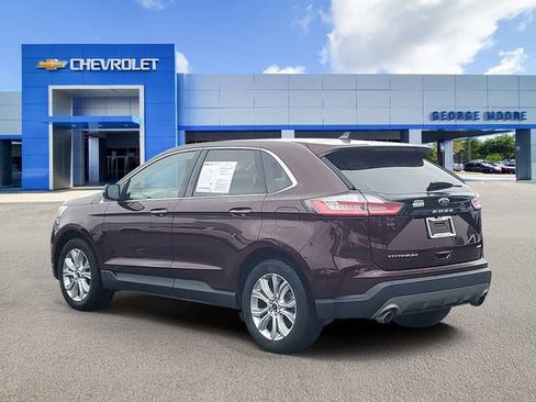 Used 2024 Ford Edge Titanium image 3