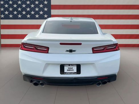 Used 2018 Chevrolet Camaro LT w/ RS Package image 12