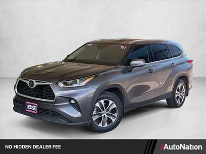 Used 2021 Toyota Highlander XLE