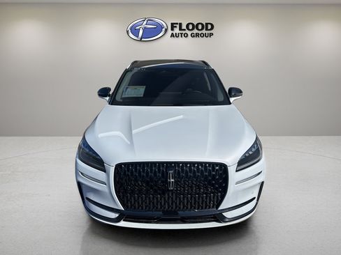 New 2026 Lincoln Corsair Premiere AWD/4WD image 2