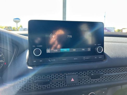 Used 2024 Honda HR-V Sport image 10