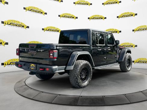 Used 2020 Jeep Gladiator Rubicon AWD/4WD image 5