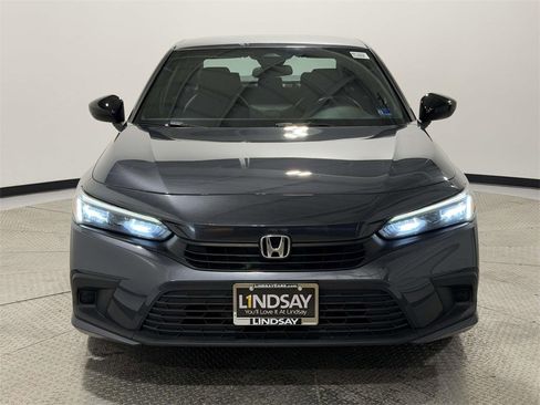 Used 2023 Honda Civic Sport image 2