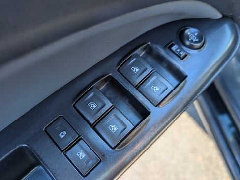 Used 2017 Chevrolet Colorado Z71 image 14