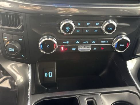 Used 2022 Ford F150 XLT w/ Equipment Group 302A High image 9