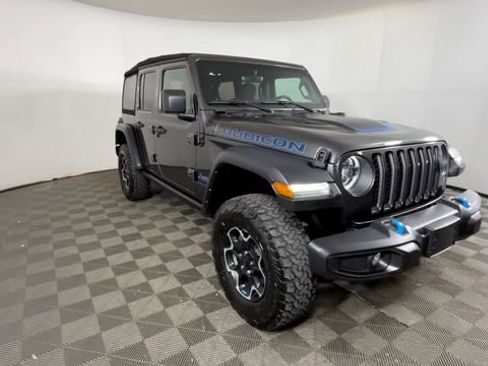 Used 2023 Jeep Wrangler Unlimited Rubicon 4xe w/ Cold Weather Group AWD/4WD image 17