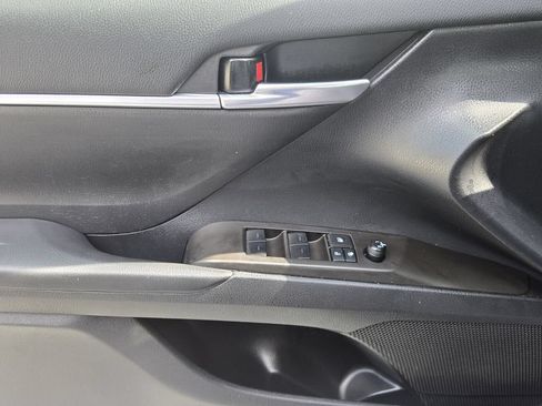 Used 2023 Toyota Camry SE FWD image 27