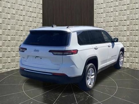 Certified 2023 Jeep Grand Cherokee L Laredo w/ Luxury Tech Group I AWD/4WD image 5
