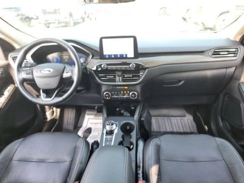 Used 2020 Ford Escape Titanium w/ Titanium Premium Package 2.0 AWD/4WD image 8