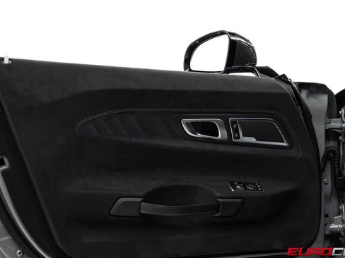 Used 2021 Mercedes-Benz AMG GT Black Series image 34