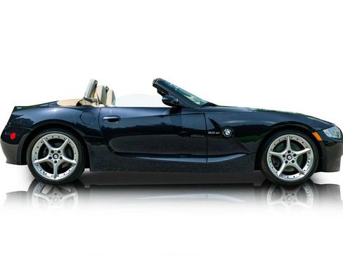Used 2008 BMW Z4 3.0si RWD image 2