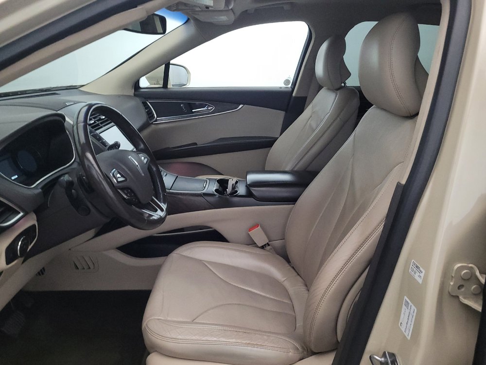Used 2016 Lincoln MKX Reserve w/ Climate Package AWD/4WD image 17