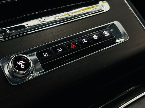 Used 2026 Lincoln Aviator Reserve AWD/4WD image 64