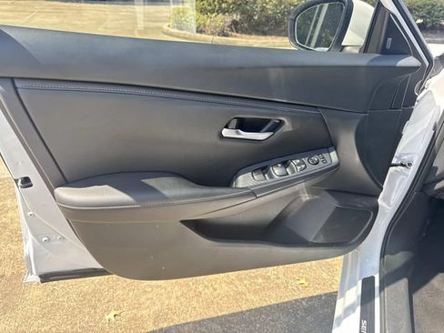 Used 2025 Nissan Sentra SV w/ All-Weather Package FWD image 24