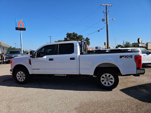 Used 2022 Ford F250 XL w/ STX Appearance Package AWD/4WD image 5