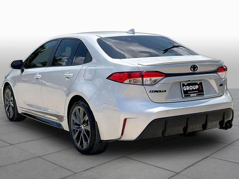 Used 2026 Toyota Corolla SE FWD image 11