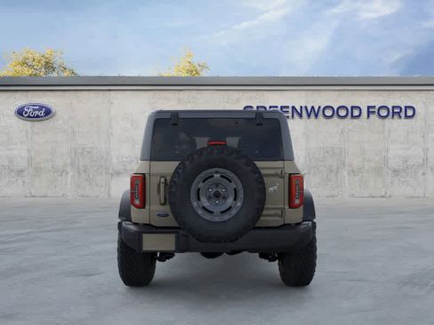 New 2025 Ford Bronco Outer Banks w/ Sasquatch Package image 6