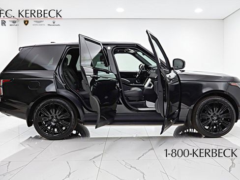 Used 2020 Land Rover Range Rover HSE image 12