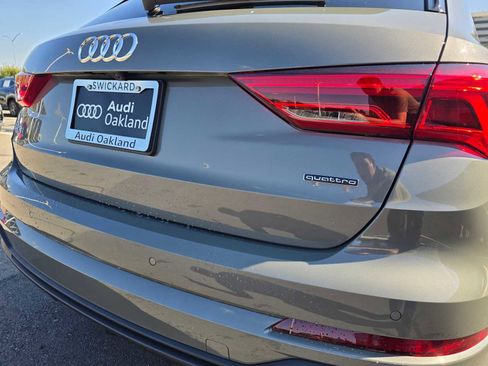 New 2025 Audi Q3 2.0T Premium image 15