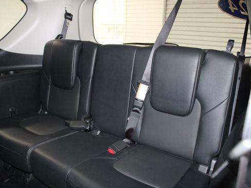 Used 2024 Nissan Armada SV w/ Cargo Package AWD/4WD image 24