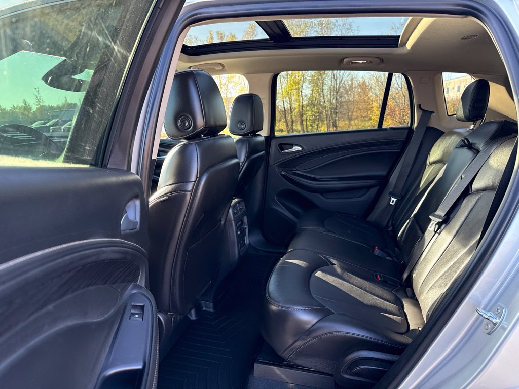 Used 2016 Buick Envision Premium AWD/4WD image 23