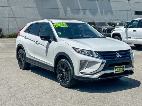 Used 2018 Mitsubishi Eclipse Cross LE AWD/4WD image 3
