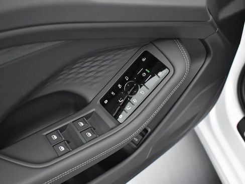 New 2026 Audi A6 Premium Plus AWD/4WD image 6
