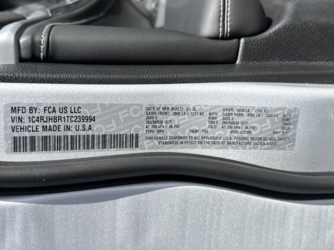 New 2026 Jeep Grand Cherokee Limited Reserve image 41