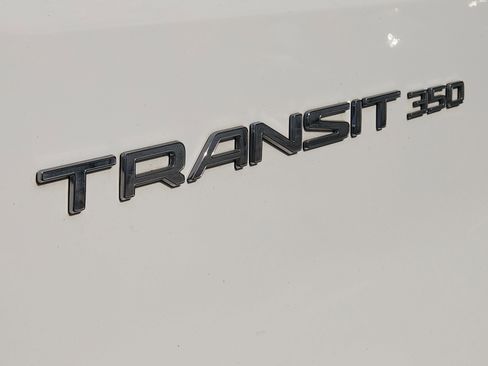 Used 2024 Ford Transit 350 XLT image 10