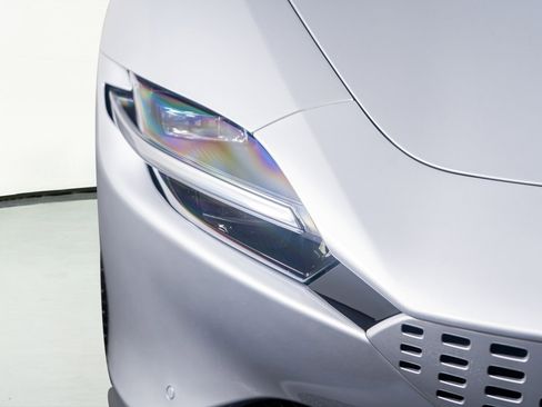 Used 2022 Ferrari Roma image 24