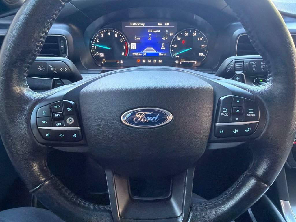 Used 2020 Ford Explorer XLT w/ Equipment Group 202A AWD/4WD image 17