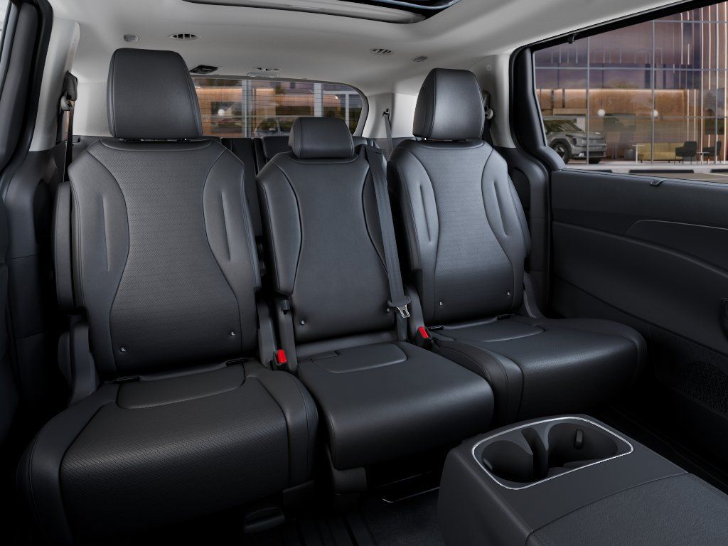 New 2026 Kia Carnival SX Prestige FWD image 7