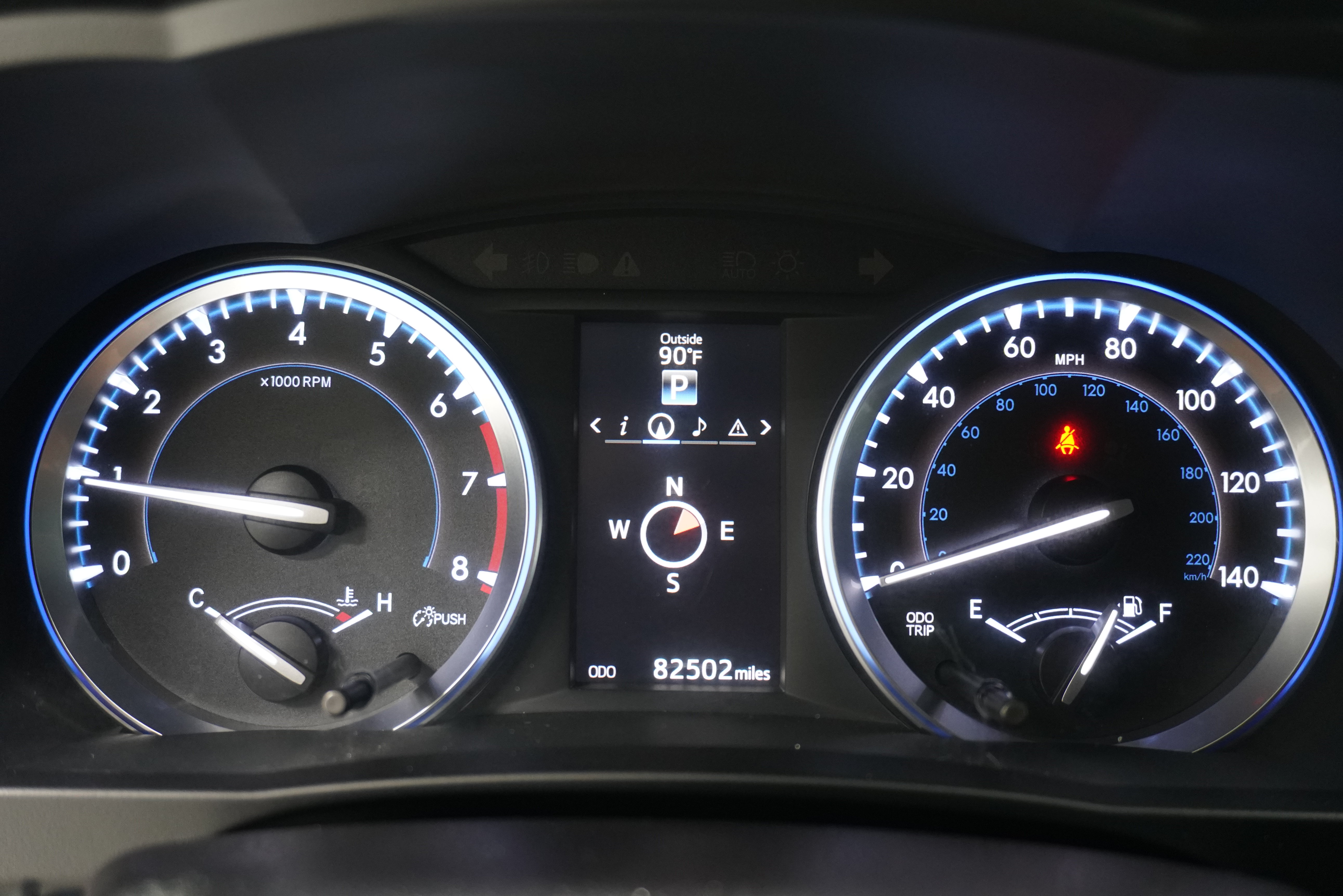 Used 2016 Toyota Highlander XLE FWD image 16