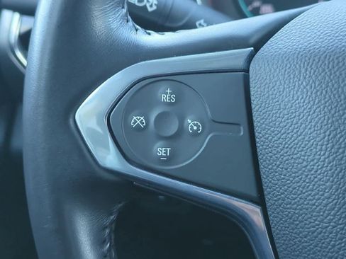 Used 2021 Chevrolet Traverse LT w/ LPO, Floor Liner Package image 24