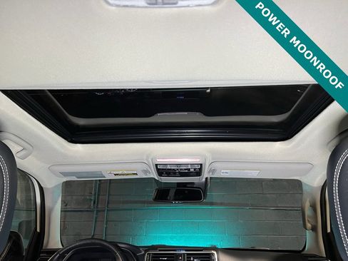 Used 2023 Toyota 4Runner Limited image 5