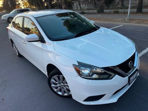 Used 2016 Nissan Sentra S FWD image 19