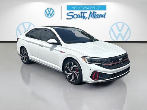 Used 2023 Volkswagen Jetta GLI Autobahn FWD image 1